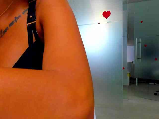Rafaelleee webcam