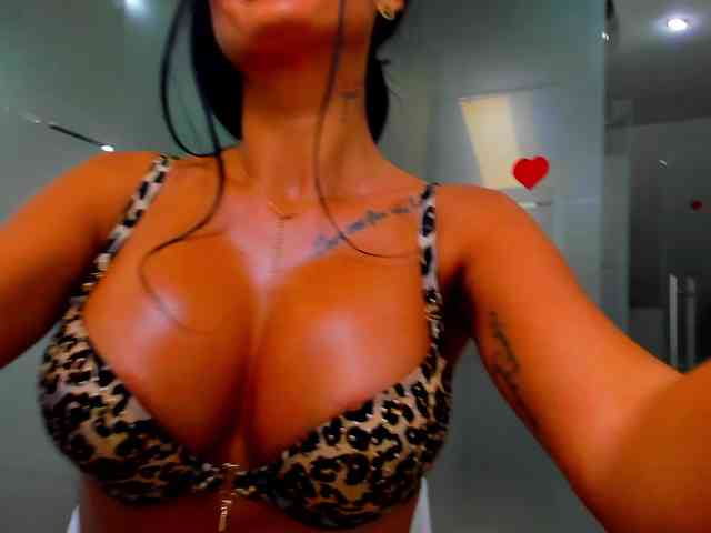 Rafaelleee webcam