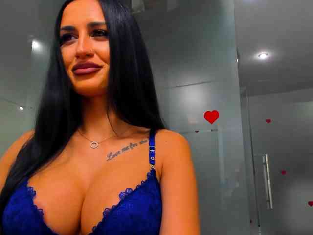 Rafaelleee webcam