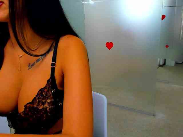 Rafaelleee webcam