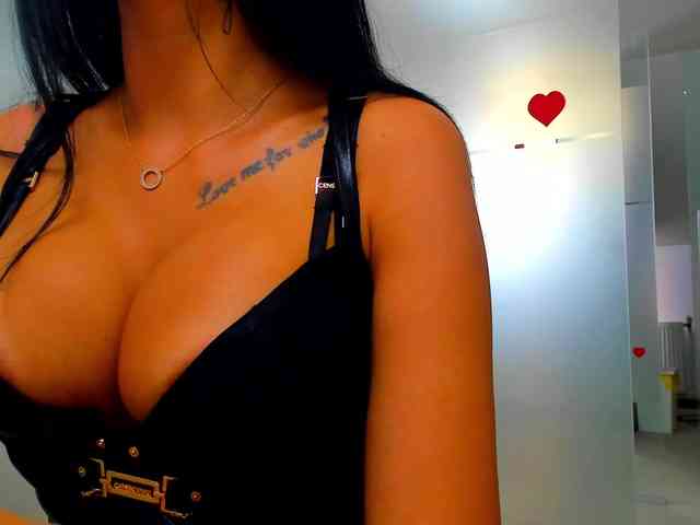 Rafaelleee webcam