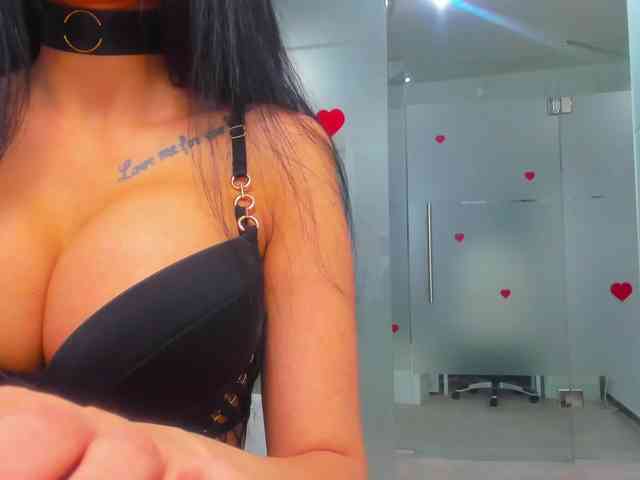Rafaelleee webcam