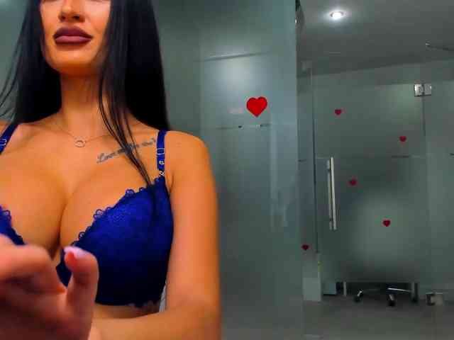 Rafaelleee webcam