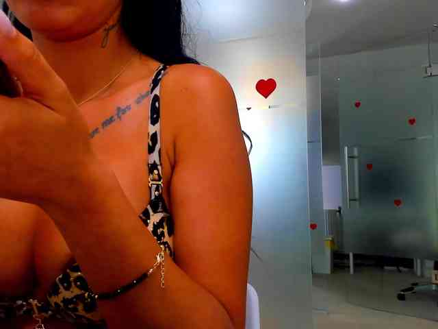 Rafaelleee webcam