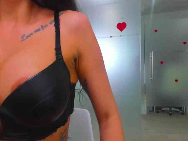 Rafaelleee webcam
