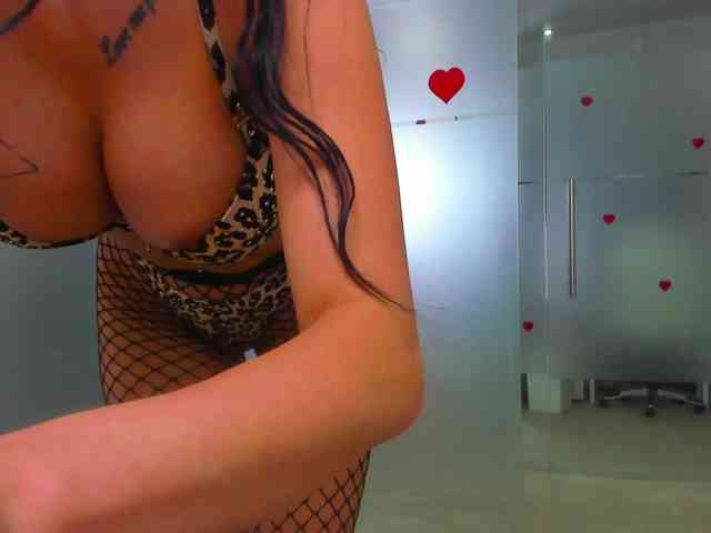 Rafaelleee webcam