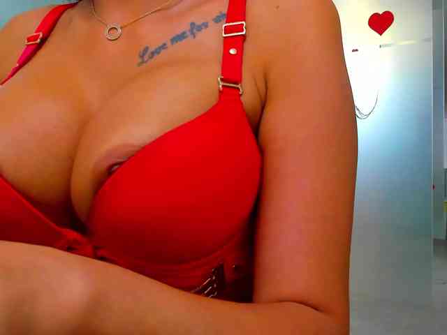 Rafaelleee webcam