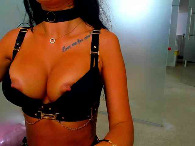 Rafaelleee webcam