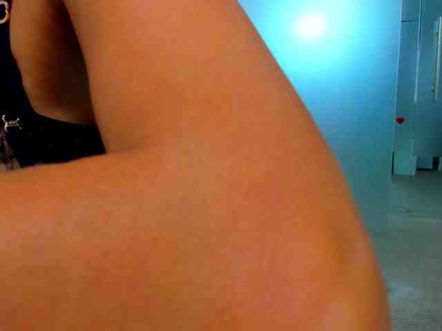 Rafaelleee webcam