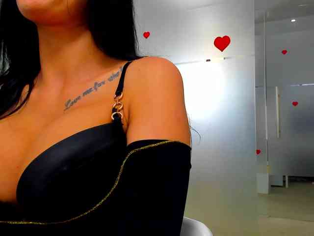 Rafaelleee webcam