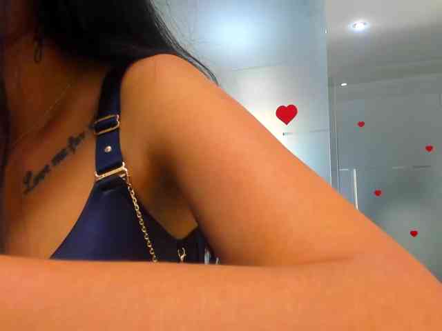 Rafaelleee webcam