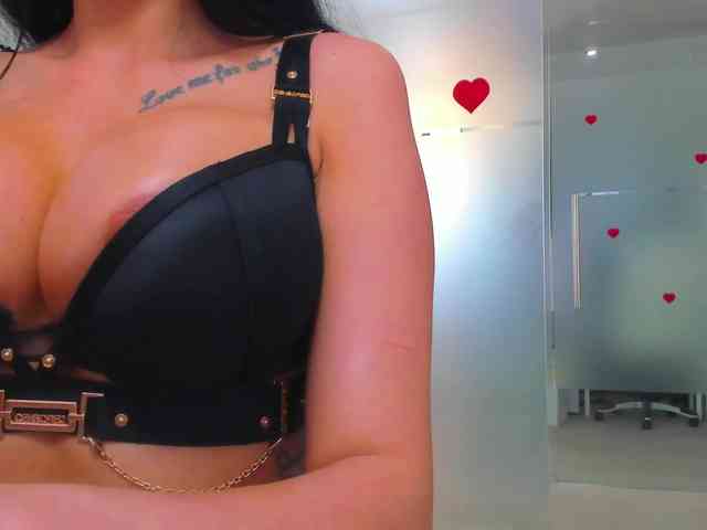 Rafaelleee webcam