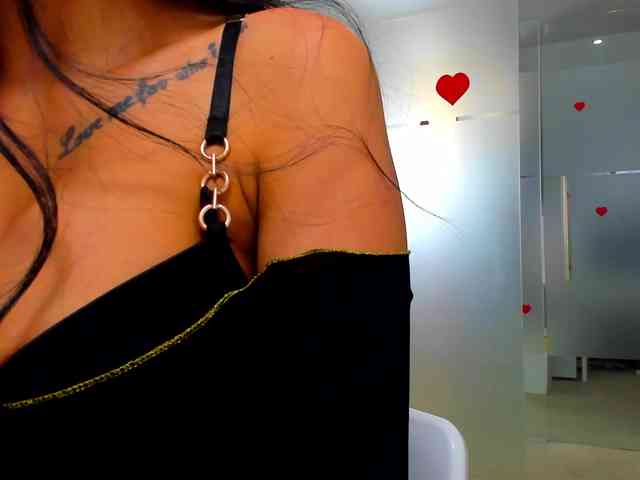 Rafaelleee webcam