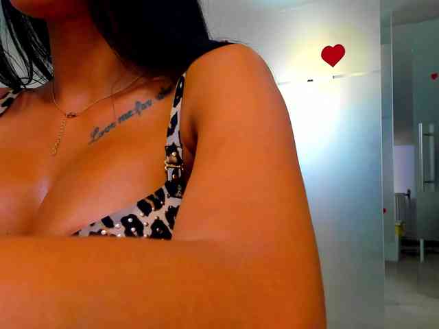 Rafaelleee webcam