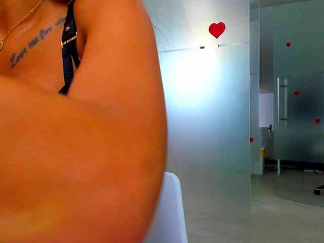 Rafaelleee webcam