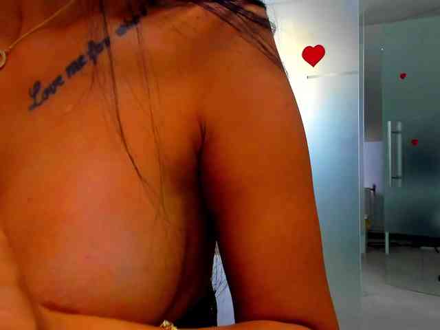 Rafaelleee webcam