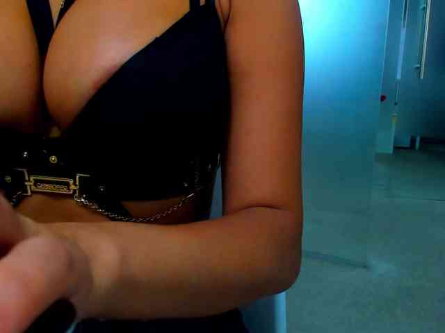 Rafaelleee webcam
