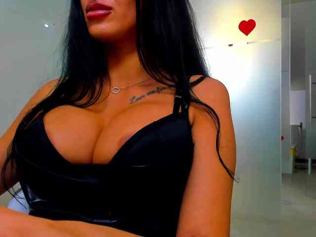 Rafaelleee webcam