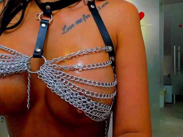 Rafaelleee webcam