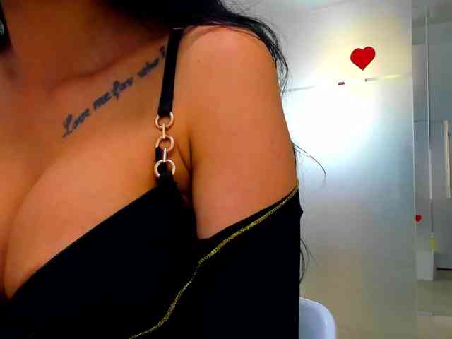 Rafaelleee webcam