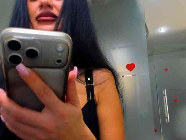 Rafaelleee webcam