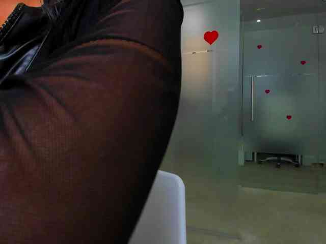 Rafaelleee webcam