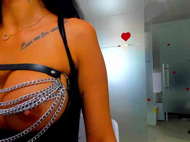 Rafaelleee webcam