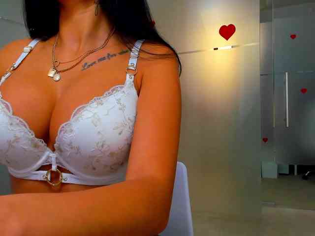 Rafaelleee webcam