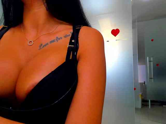 Rafaelleee webcam