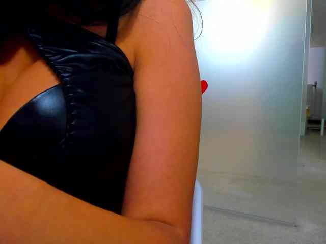 Rafaelleee webcam