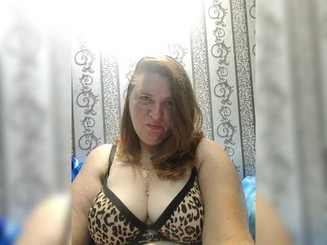 MiaShooter live cam on BongaCams