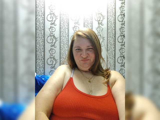 MiaShooter live webcam show