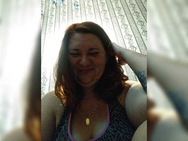 MiaShooter live cam on BongaCams