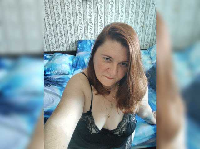 MiaShooter, en directo ahora en BongaCams