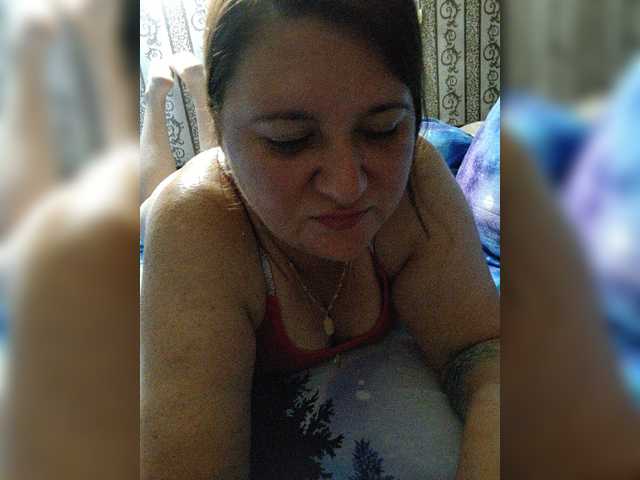 MiaShooter live webcam show