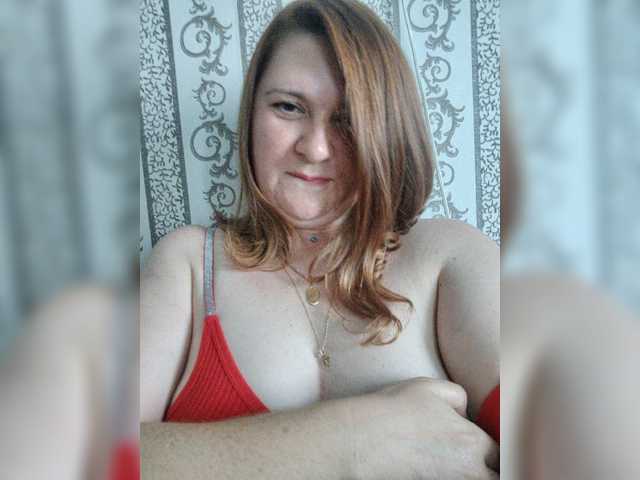 MiaShooter live cam on BongaCams