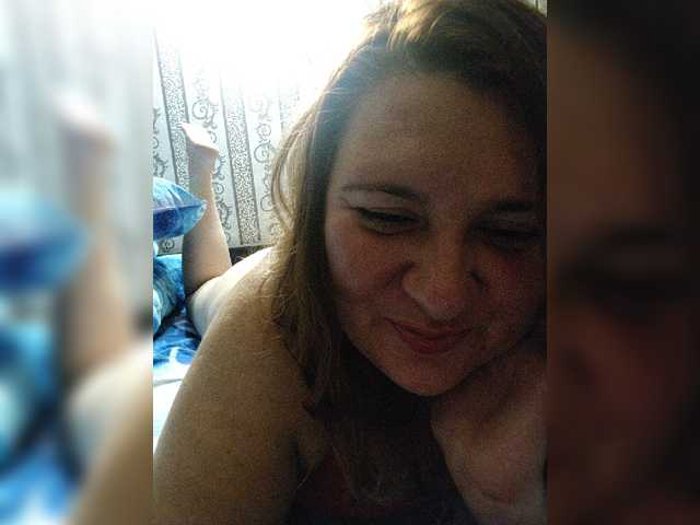 MiaShooter live webcam show