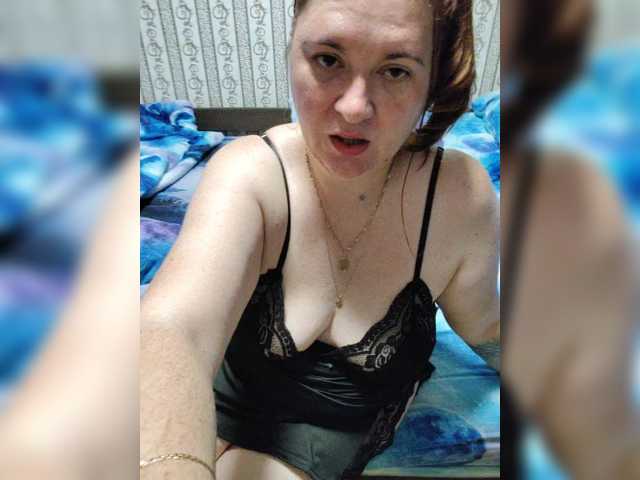 MiaShooter live cam preview