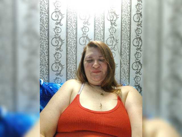 MiaShooter live webcam show