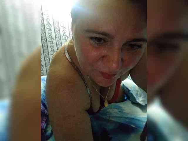 MiaShooter webcam