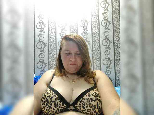 MiaShooter webcam