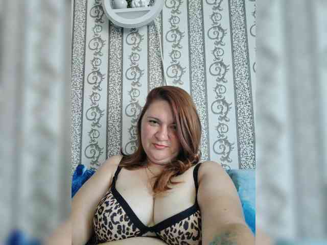 MiaShooter webcam