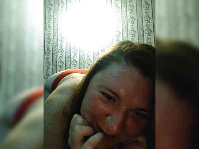 MiaShooter webcam