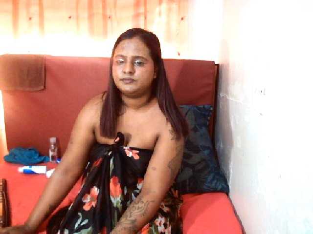 IndianSunshine live cam on BongaCams