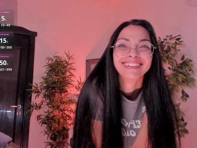Cheerish live cam on BongaCams