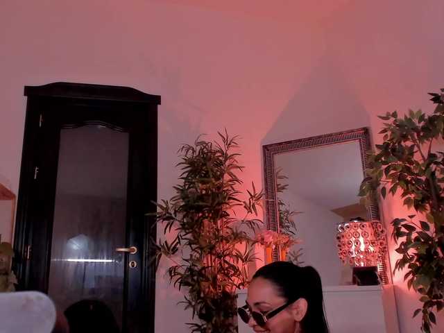 Cheerish live cam on BongaCams