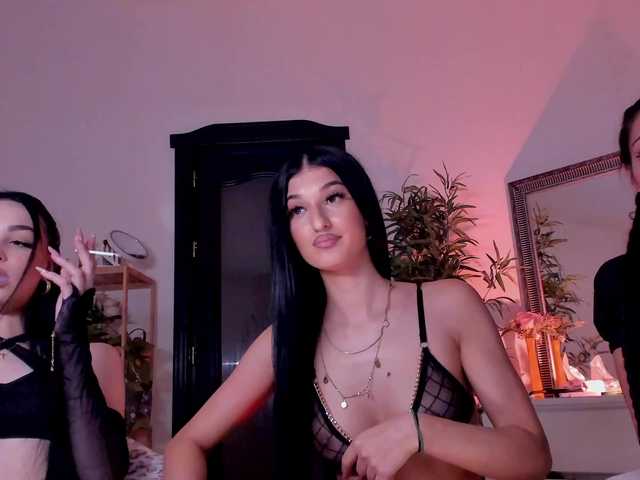 Cheerish live cam on BongaCams