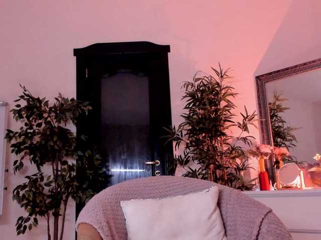 Cheerish live cam on BongaCams