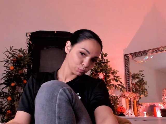 Cheerish live cam on BongaCams
