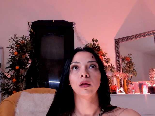 Cheerish live cam on BongaCams